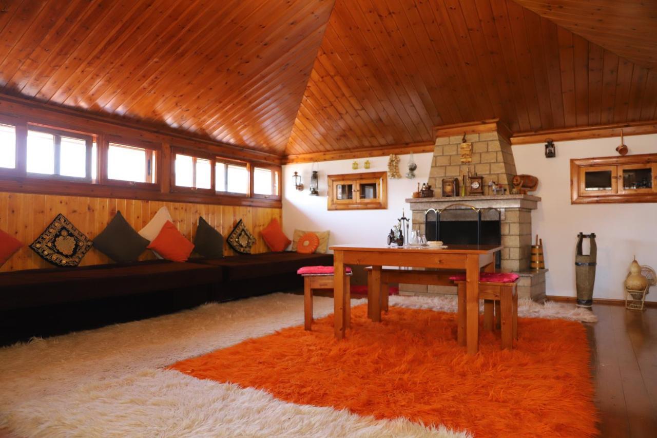 Raisa Guesthouse 12 培拉特 外观 照片